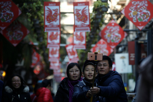 Người Trung Quốc đổ xô ra nước ngoài ăn Tết Âm lịch