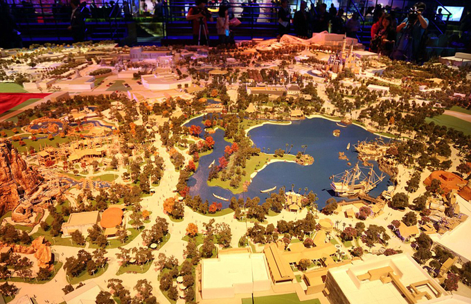 Thượng Hải xây Disneyland phá nhiều kỷ lục cũ