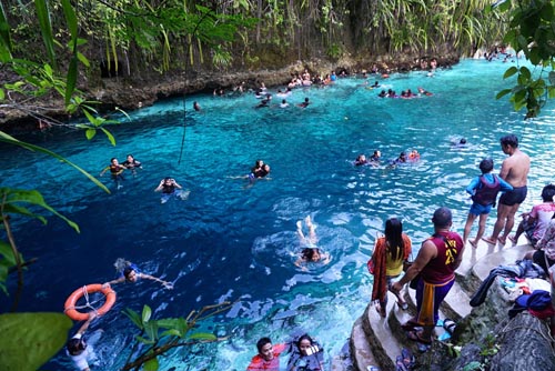 Bí ẩn về dòng sông không có nguồn ở Philippines