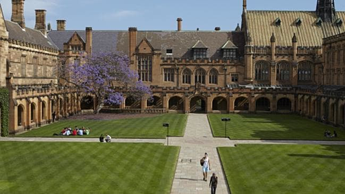 Lầm tưởng khiến khách Trung Quốc đổ xô tới thăm đại học ở Australia
