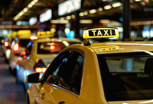 Khách Trung Quốc bị tài xế taxi 'chặt chém' ở Hà Lan