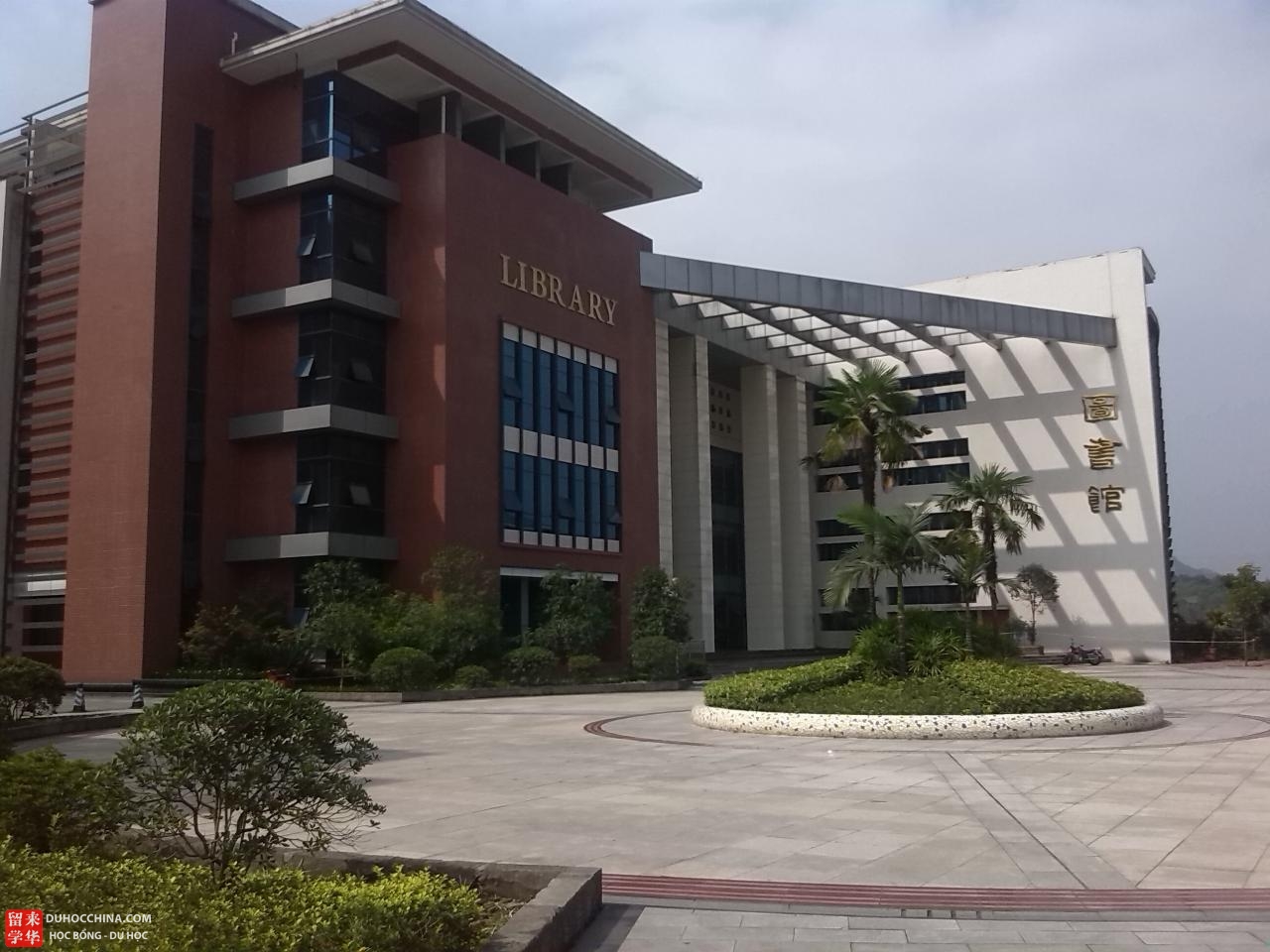 Đại học Ngoại ngữ Tứ Xuyên - Trùng Khánh - Trung Quốc