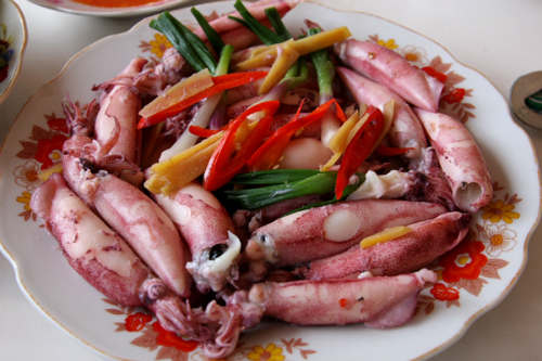 Điểm danh các món ăn mang đậm chất vùng biển tại đảo Nam Du