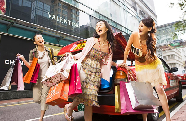 Trải nghiệm mua sắm vào mùa sale off khi du lịch Hồng Kông
