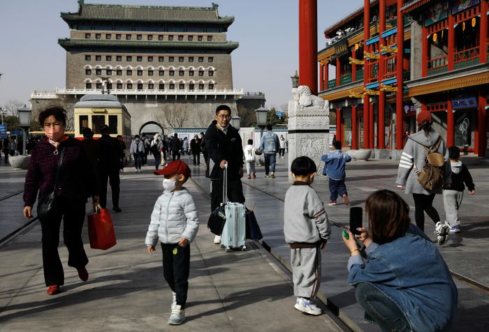  Khách Trung Quốc có xu hướng nghỉ dài ngày hơn khi du lịch nước ngoài. Ảnh: Reuters. 